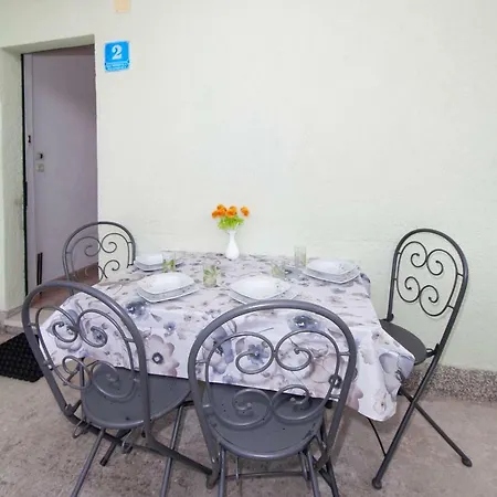 Darinka Apartamento *