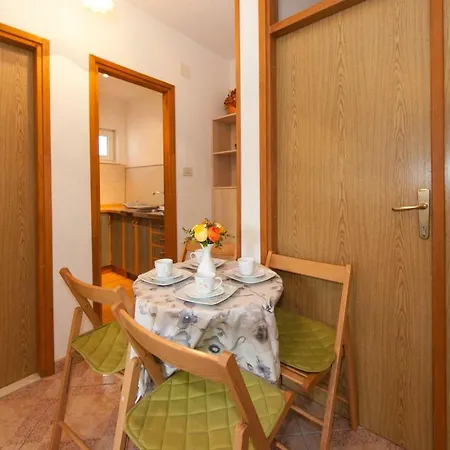 Darinka * Baška Voda