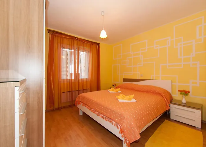 Апартаменты Apartmani Darinka Башка-Вода
