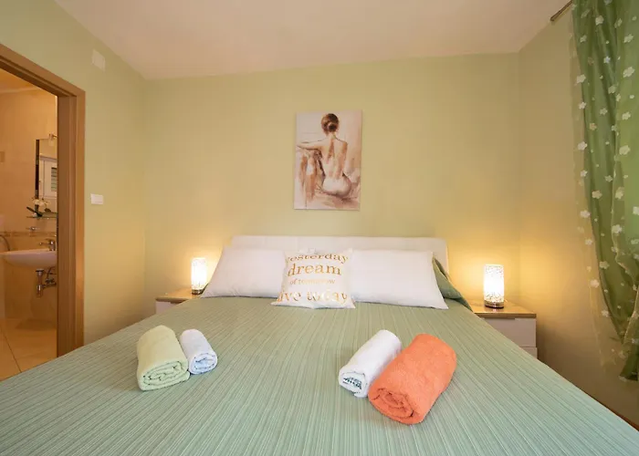 Apartmani Darinka Апартаменты Башка-Вода