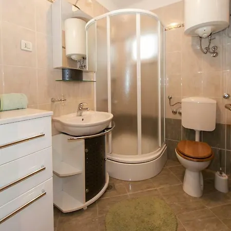 Apartament Darinka Baška Voda